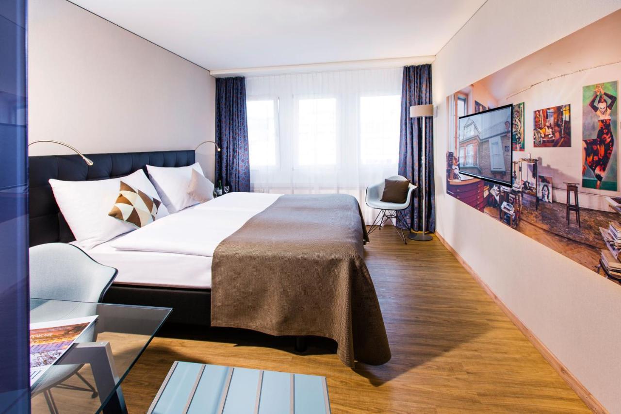 Hotel Arte Olten Quarto foto